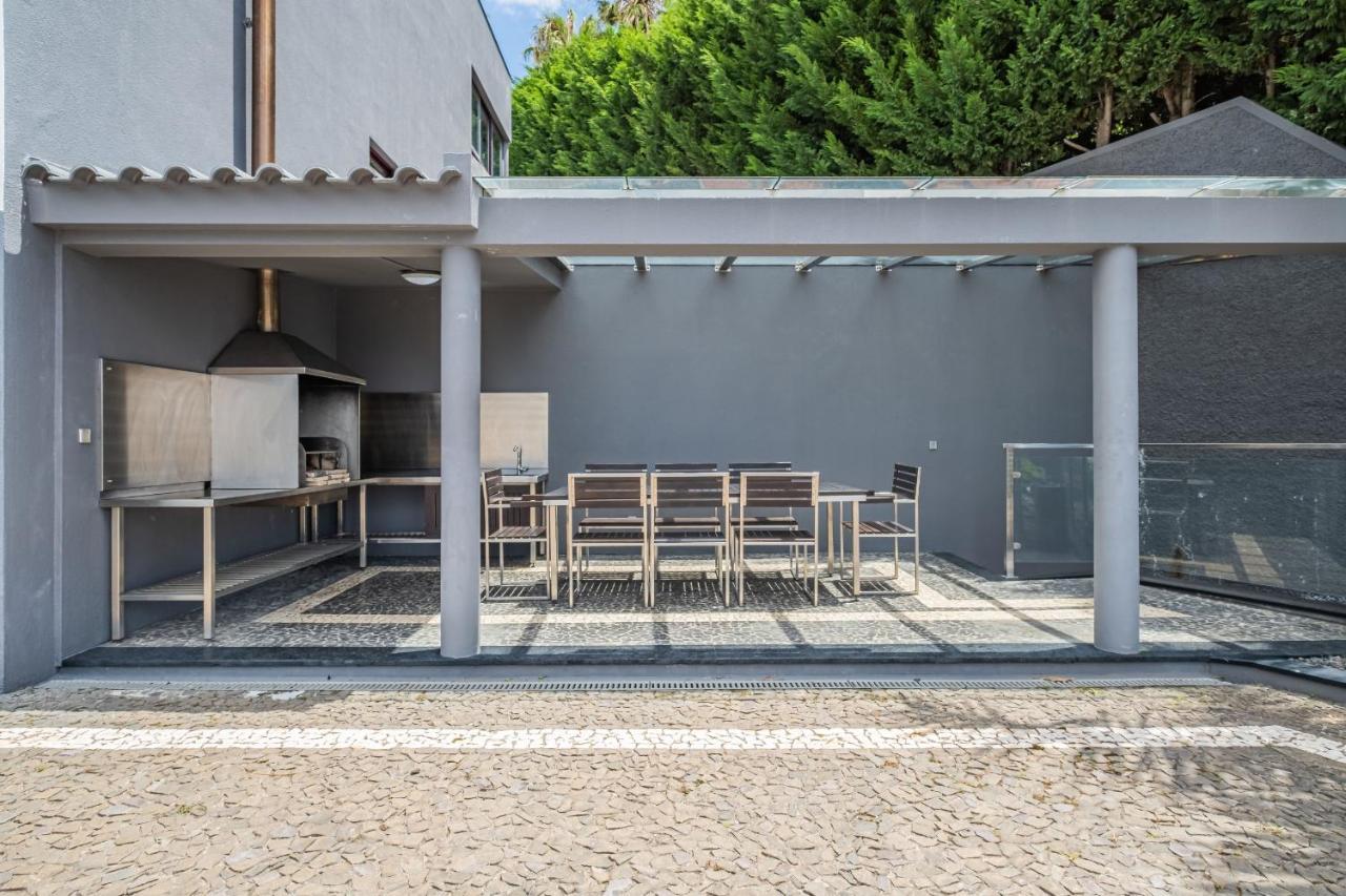 Ample Villa With Pool And Gorgeous Ocean View Φουνκάλ Εξωτερικό φωτογραφία