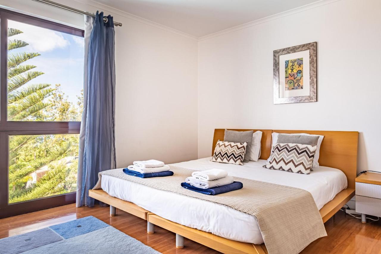 Ample Villa With Pool And Gorgeous Ocean View Φουνκάλ Εξωτερικό φωτογραφία